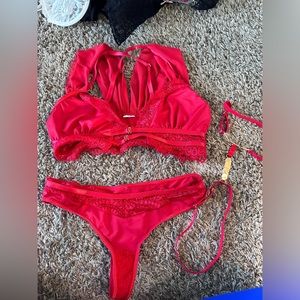 Red lingerie set